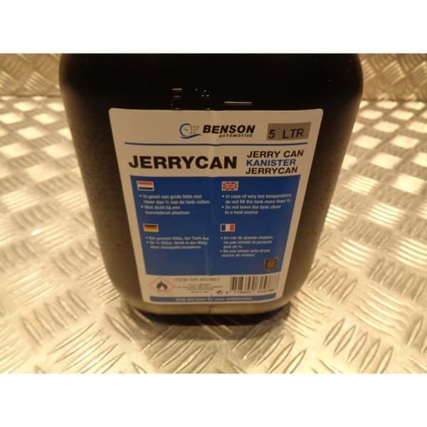 jerrycan jerrycan svart plastbehållare 5 liter med hällpip bensin diesel benson motorcykel skoter fyrhjuling