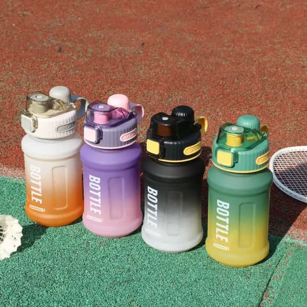 Flaske med låg og sugerør Bewinner Multifarvet 800 ml