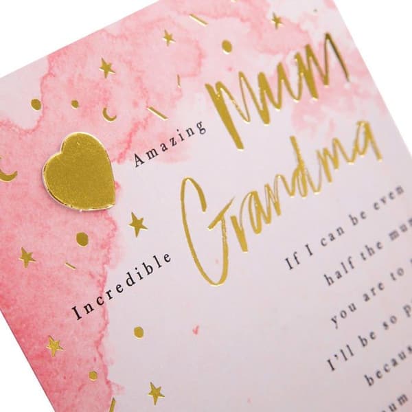 Hallmark - 25564410 - Mors dagskort för mamma och mormor - Klassisk design med hjärtdikt