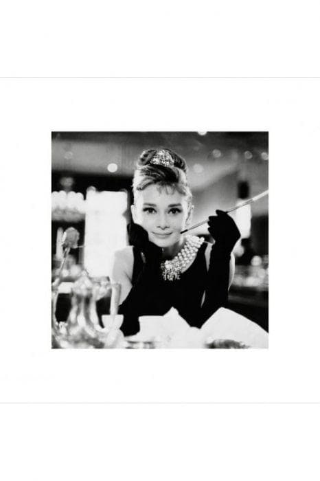 Audrey Hepburn - B&W Breakfast at Tiffanys
