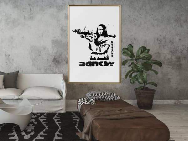 Inramad Poster / Tavla - Banksy: Mona Lisa with Bazooka I