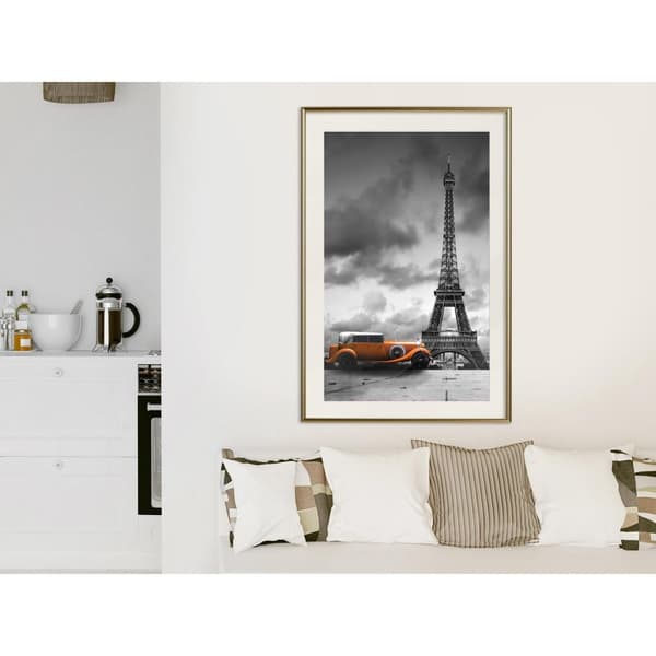 Inramad Poster / Tavla - Under the Eiffel Tower
