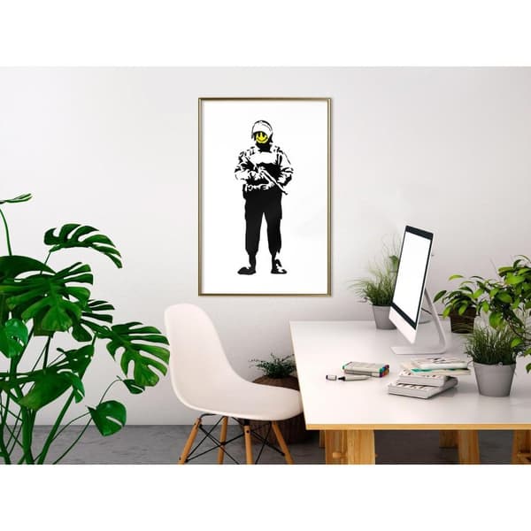 Inramad Poster / Tavla - Banksy: Smiling Copper