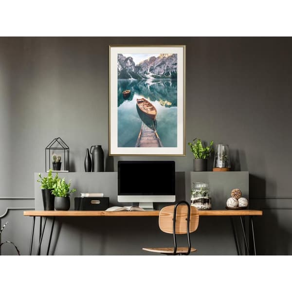 Inramad Poster / Tavla - Lake in a Mountain Valley