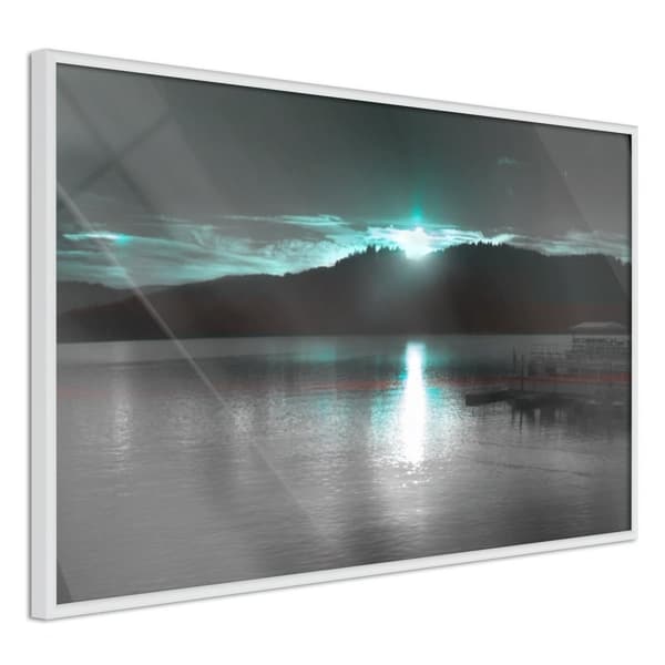 Inramad Poster / Tavla - Aurora at the Horizon