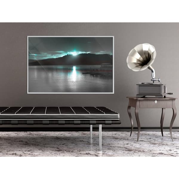 Inramad Poster / Tavla - Aurora at the Horizon