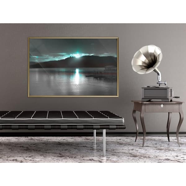 Inramad Poster / Tavla - Aurora at the Horizon