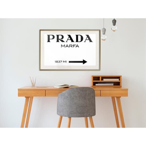 Inramad Poster / Tavla - Prada (White)