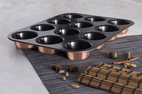 BAGEFORM TIL 12 MUFFINS BERLINGER HAUS BH-6473