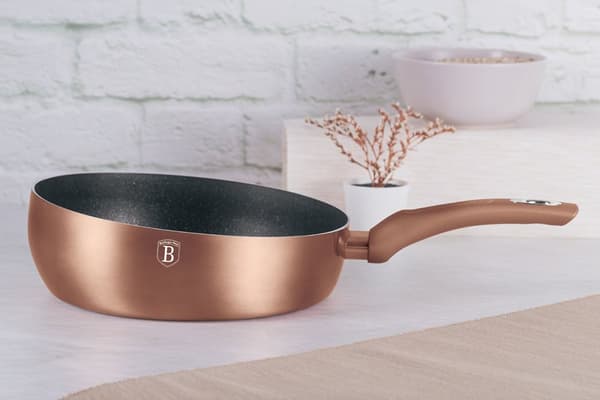 KÄÄNTÄVÄ WOK-PASTIA 26 cm BERLINGER HAUS BH-1522