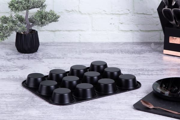 BAKFORM FÖR 12 MUFFINS BERLINGER HAUS BH-1436