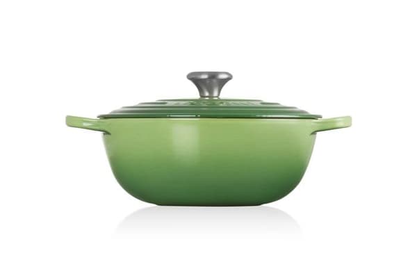 L Creuset Le Creuset signaturgryta i emaljerat gjutjärn med lock, 26 cm, rund, 4 l, 4.255 kg, bambu,
