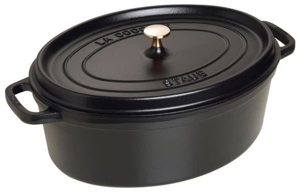 STAUB VALURAUTINEN OVAALI PUTKU 4,2L MUSTA