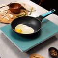 Miniatyrbild 2 av 5: Cecotec 20 cm frying pan made of high quality forged aluminium with 6 layers and Platinum Plus Teflon® Nonstick Coating, PFOA-free. Full Induction he