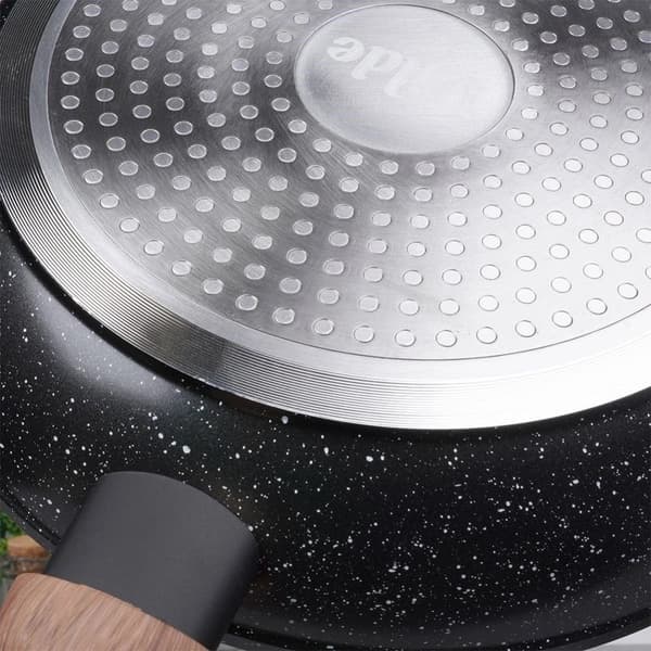 BLACK&WOOD graniittipannu, 3 kpl 20 / 24 / 28 cm