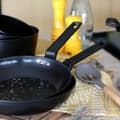 Pikkukuva 3 / 3: Pannu Menastyl Alumiini Ø 24 cm Ø 28 cm (2 osaa)