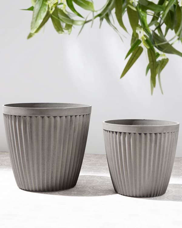 Plantekrukke Grå Stenblanding ø 36 x 33 cm Rund Urtepotteskjuler UV Vejr Bestandig Frost med Afløbshuller til Udendørs Terrasse Have Tilbehør