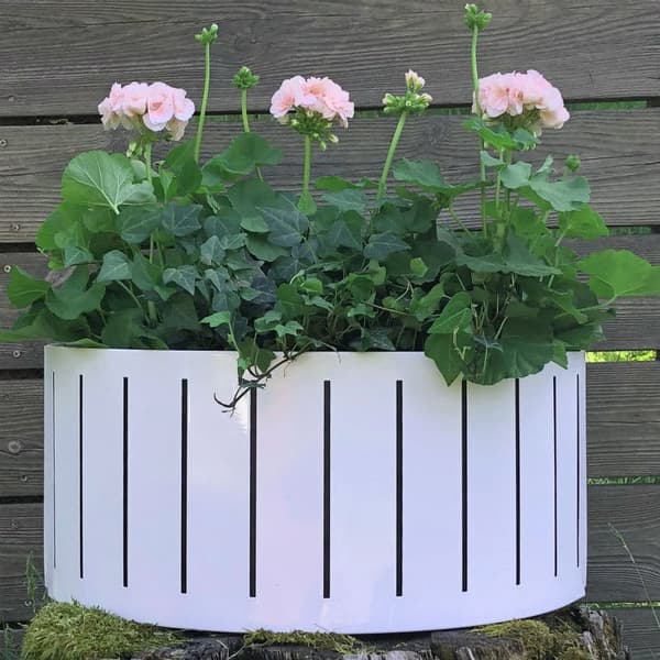 Blomlåda Väggampel Ventura Funky 45cm Vit