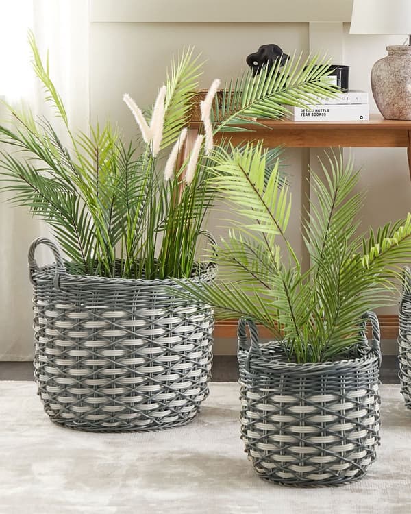Kurve Grå Hvid Rattan Plastik Sæt 31 x 39 x 49 cm Opbevaringskurve Flet Urtepotteskjuler Tilbehør Planter Indendørs Udendørs med Bærehåndtag