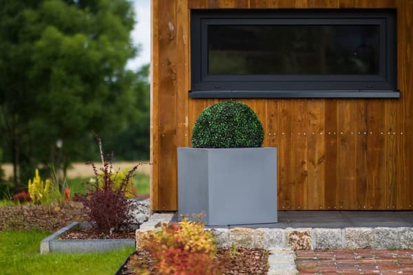 Blomsterpot PIXEL POT - 50x22x50cm - hvid - med LED-lys