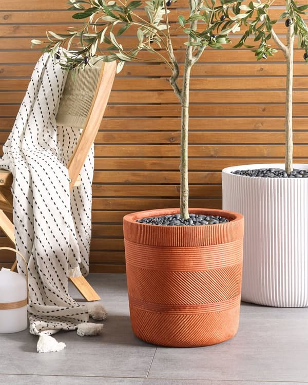 Blomkruka gyllenbrun fiberlera ⌀ 40 cm rund blomkruka för utomhusbruk Präglat mönster