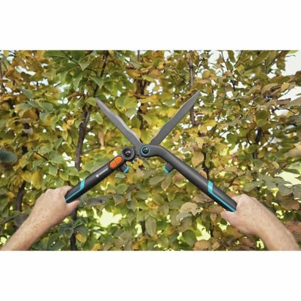 Pensasaitaleikkuri Gardena Energy Cut 2 in 1