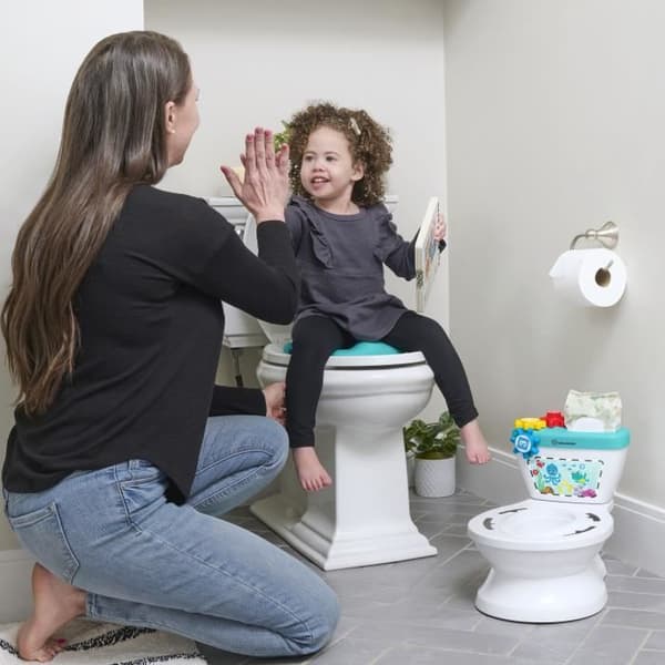 BABY EINSTEIN Mini Toalett för barn med inkluderad toalettförminskare, musiksplash.