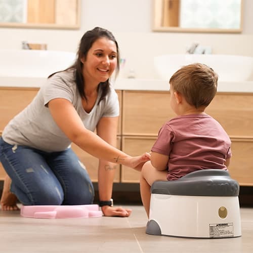 Bumbo Step N Potty - potta med stegpall, Rosa