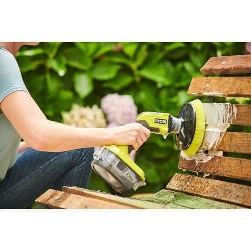 RYOBI - 18V ONE+ motoriserad borste - diam. 150 mm - 210 rpm - IPX7 batteriskydd - Levereras med 1 medium borste - R18CPS-0