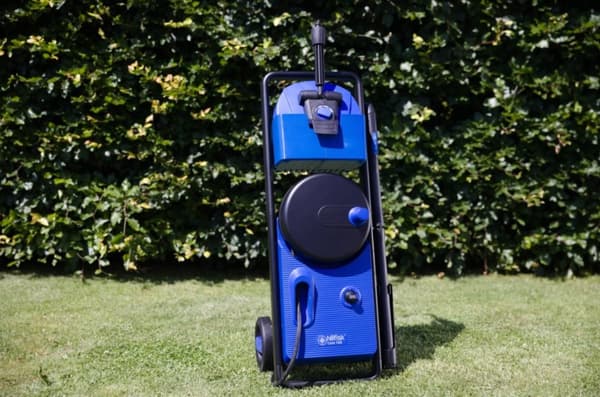 Nilfisk Core 140-8 PowerControl In-Hand CAR WASH EU hidrolimpiadora Vertical Eléctrica 474 l/h 1800 W Azul