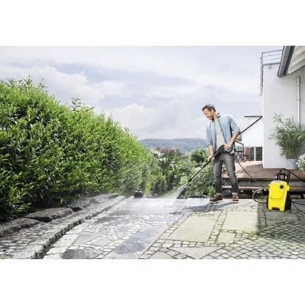 KARCHER K4 Kompakt högtryckstvätt - 420 L/h - 1800 W - 130 bar