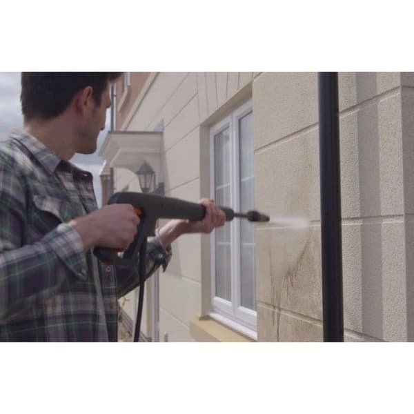 Black - Decker Black + Decker BXPW2000PE högtryckstvätt med Deluxe uteplatsrengöring och fast borste (2000 W, 140 bar, 440 l/h)