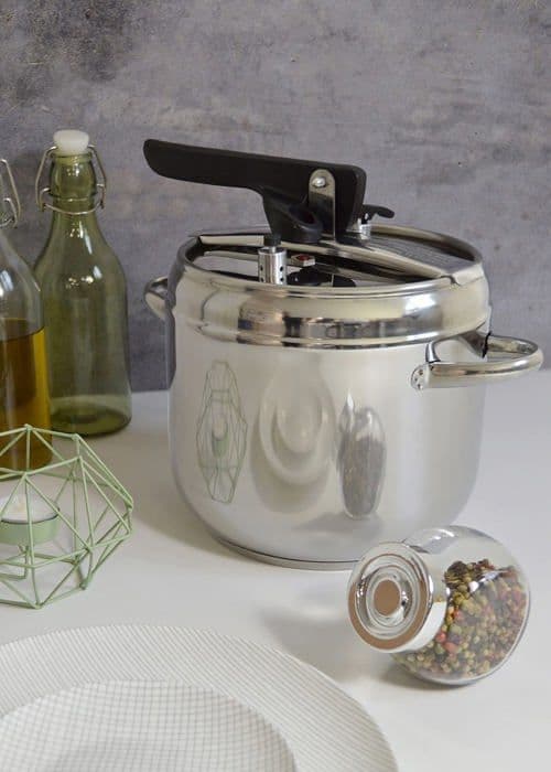 Pintinox First tryckkokare i rostfritt stål, nickelfri, induktionskompatibel, med 4 säkerhetssystem (7 l)