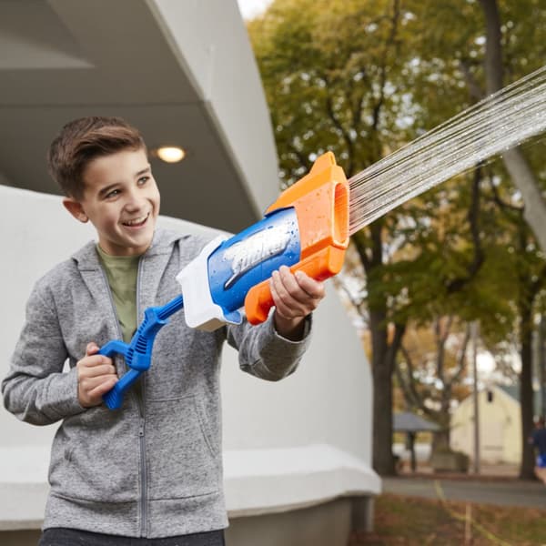 Super Soaker Rainstorm Nerf