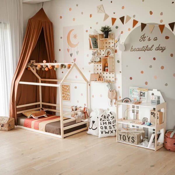 Dockhus och Montessori-hylla 2-i-1
