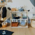 Miniatyrbild 9 av 11: Dockhus och Montessori-hylla 2-i-1
