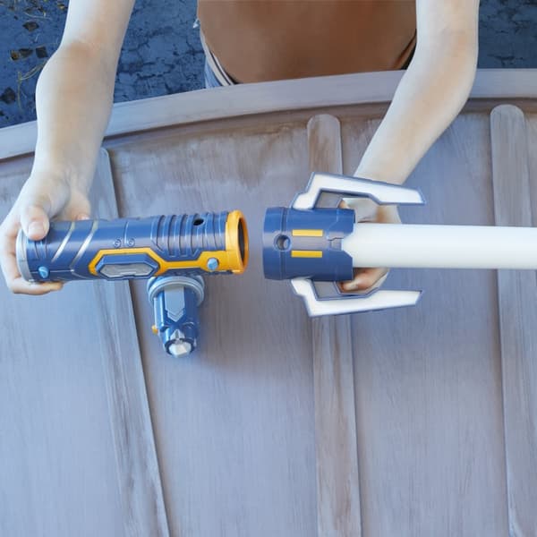 P7206 HASBRO F1159 STAR WARS -SABERI VALKOINEN PP Ashoka Tano -valomiekka