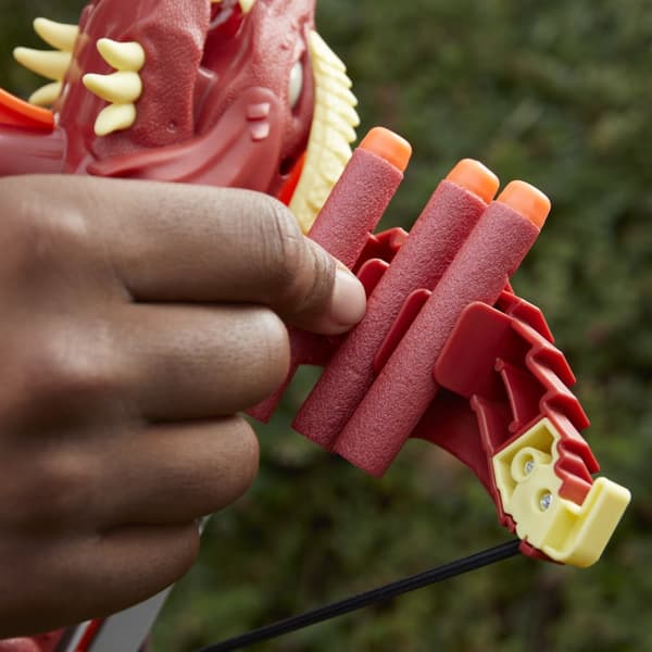 Hasbro Dungeons & Dragons Rifle Dart Armbrøst