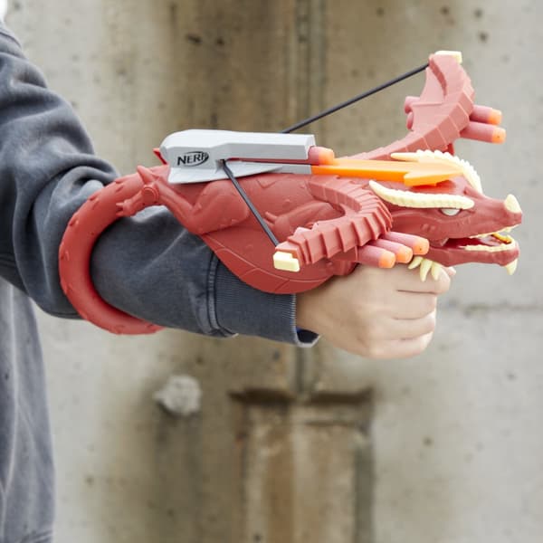 Hasbro Dungeons & Dragons Rifle Dart Armbrøst