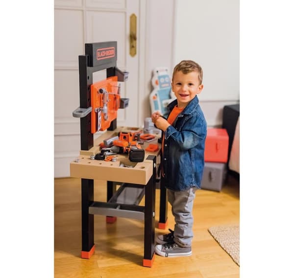Smoby Arbejdsbord B&D 92 stk