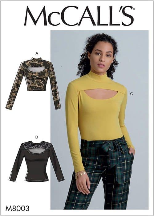 Modespel - sömnad - Mc call's styling - M8003A5 - McCalls sömnadsmönster- Toppsömnadsmönster för damer Vit
