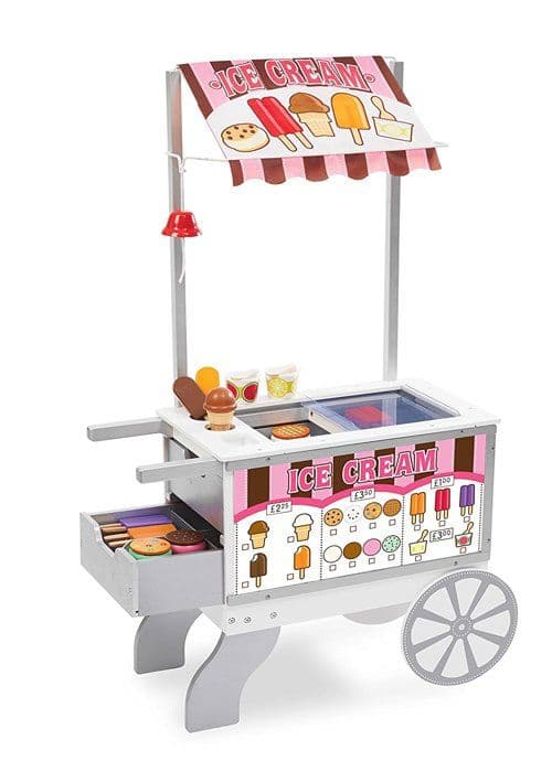 Vit vagn för snacks och godsaker