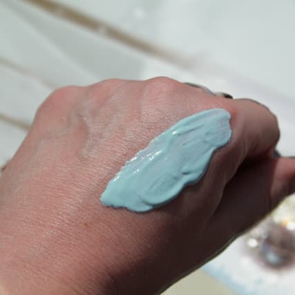 Revers Cosmetics Corrective Makeup Base