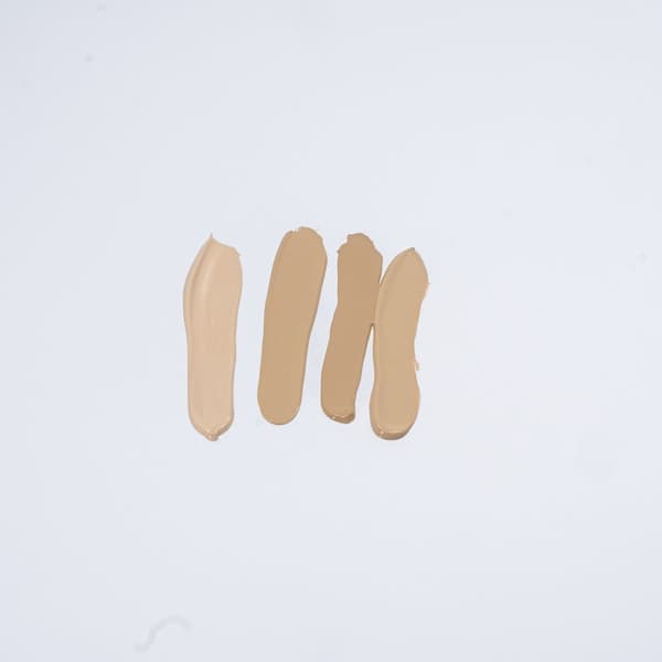 Revers Nourishing BB Cream udjævner hudtonen 02
