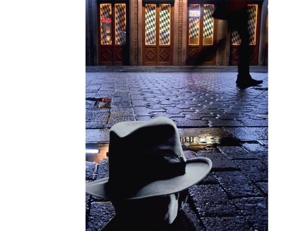 Maigret och spöket, ER B | Georges Simenon Limited | Språk: fra