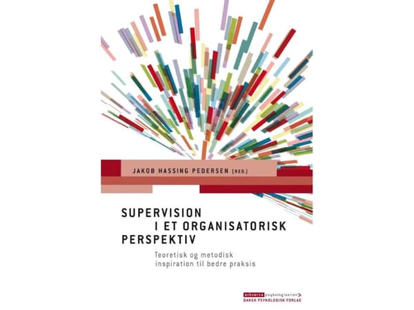 Esimiestyö organisaation näkökulmasta | Jakob Hassing Pedersen (toim.) | Kieli: Tanska