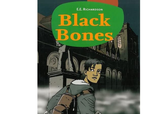Black Bones, TR 2 | E. E. Richardson | Kieli: Englanti