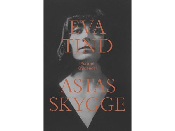 Astas skugga | Eva Tind | Språk: Danska