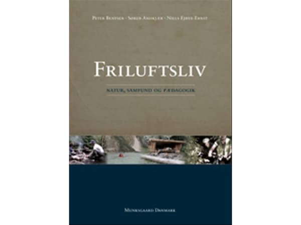 Ulkoilu | Niels Ejbye-Ernst;Peter Bentsen;Søren Andkjær | Kieli: Tanska