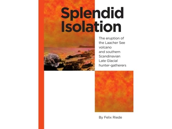 Splendid Isolation | Felix Riede | Kieli: Englanti